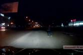 Как переходят дорогу в Николаеве. Видео