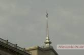 В Николаеве сняли Государственный флаг над зданием горсовета
