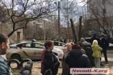 В Николаеве газовщики вновь хотели установить общедомовой счетчик — жители не дали
