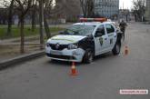 В Николаеве пьяный водитель охранной фирмы на «Рено» врезался в «Мерседес»