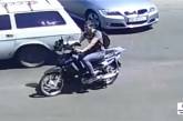 В Николаеве разыскивают мотоциклиста, который скрылся с места ДТП