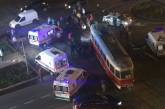 На площади Победы в Киеве авто врезалось в трамвай, за рулем был нардеп Барна - СМИ