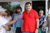 Михеила Саакашвили облили зеленкой во время посещения Ладыжина