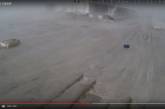 В николаевском спецпорту зафиксировали мощный шторм, который сдвинул семь кранов. ВИДЕО 