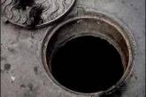 Николаевские рабочие отравились канализационными испарениями в Херсоне