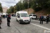 "Целились в грузовик с военными": Луценко о взрыве возле Кабмина