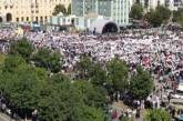 В Грозном начался многотысячный митинг в поддержку мусульман Мьянмы