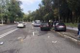 В Днепре двое полицейских на BMW X5 столкнулись с "Шевроле": 1 человек погиб