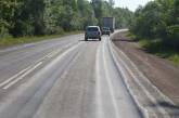 В Украине назвали сумму убытков от езды по дорогам перегруженных грузовиков