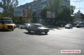 В центре Николаева столкнулись маршрутка и «Жигули»