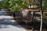 «Ника-Тера» продолжает благоустраивать город: установлено более 70 фирменных скамеек