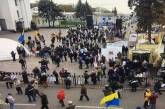 МВД: На вече возле Рады собрались 400 человек