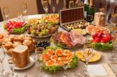 Цены на символы Нового года: сколько стоит икра, мясо и яйца за две недели до праздника