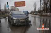 В Николаеве столкнулись грузовик и «Хюндай»: один пострадавший