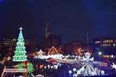 В Николаеве снеговик и святой Николай зажгли главную ёлку города