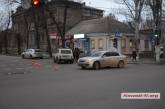 В центре Николаева столкнулись «Опель» и «Нива»
