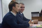 В суде по отстранении Сенкевичу обе стороны заявили отвод судье - тот согласился