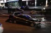В Киеве Mercedes, уходя от полицейской погони, протаранил 6 автомобилей. ВИДЕО