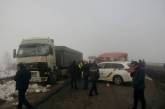 На Николаевщине столкнулись грузовик и микроавтобус: погиб пассажир