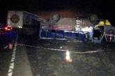 На Херсонщине фура протаранила заглохший автобус с пассажирами: 19 пострадавших