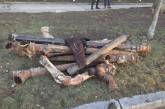 В Южноукраинске двое молодчиков похитили 34 метра канализационных труб