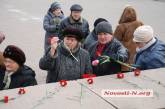 Николаевцы возложили цветы к памятникам в честь 23 февраля 