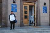 Николаевец Ильченко: «Я жду, что Янукович набьет ему морду»