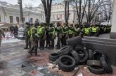 Появилось видео штурма Нацгвардией митингующих под ВР