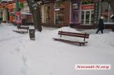 Главную улицу Николаева забыли расчистить от снега. ФОТО 