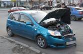 В Николаеве на трамвайных путях столкнулись «Chevrolet Aveo» и «Hyundai Getz»