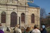 В Николаеве священники со скандалом и полицией делят храм. ФОТО, ВИДЕО