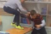 В России школьники избивали мальчика из-за его украинского происхождения. ВИДЕО