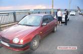 На Варваровском мосту пробка: столкнулись два автомобиля