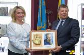 Музей олимпийской славы Украины пополнился отпечатком руки Александра Абраменко