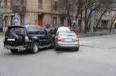 В центре Николаева столкнулись внедорожник Mitsubishi и легковушка Skoda. ФОТО