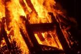 В Первомайске горела деревянная хозпостройка