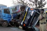 В Уганде автобус врезался в трактор: погибли около 50 человек