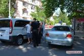 На главной улице Николаева столкнулись «Ниссан» и микроавтобус