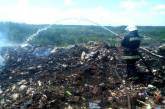 В Полтавской области четвертые сутки горит свалка