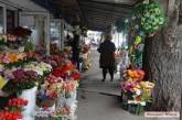 Сенкевич обвинил торговцев цветами в порче дорог