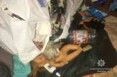 В Полтаве полицейские забрали у пары бездомных младенца
