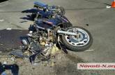 В Николаеве мотоцикл врезался в маршрутку: мотоциклист в тяжелом состоянии