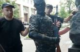 Подросток, задержанный под Кабмином с оружием, шел "стрелять депутатов"