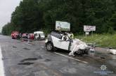 В Хмельницкой области столкнулись грузовик и "Фольксваген": 3 погибших, 4 пострадавших