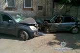 На Николаевщине столкнулись BMW и Chery - пострадал пассажир