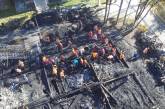 В лагере "Виктория", где год назад сгорели дети, эксперты нашли кости