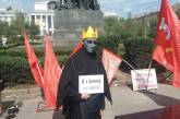 "Ленин смог, сможем и мы":в РФ прошли акции протеста против повышения пенсионного возраста