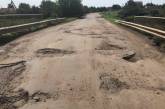 На Николаевщине спустя два года так и не провели капремонт дороги, с которой сняли верхний слой покрытия