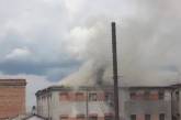 Пожар в Винницкой колонии: срочно эвакуировали 100 заключенных