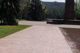 На площади Ленина «закатают в бетон» 1 млн. гривен (ФОТО)